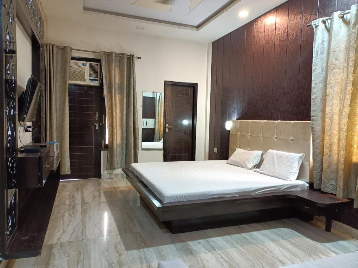 Hotel Prakash Regency Hapur Exterior photo