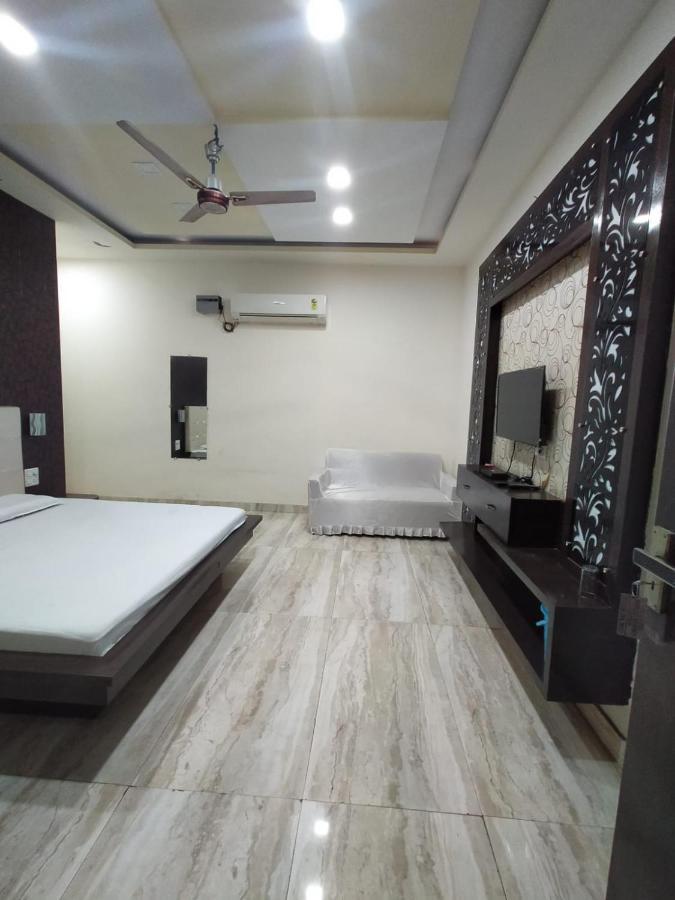 Hotel Prakash Regency Hapur Exterior photo