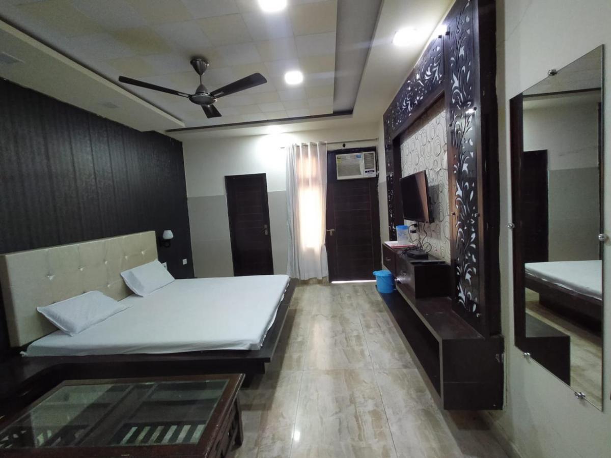 Hotel Prakash Regency Hapur Exterior photo