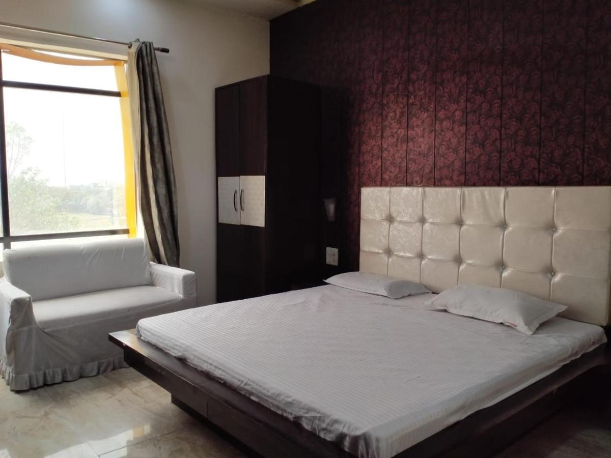 Hotel Prakash Regency Hapur Exterior photo